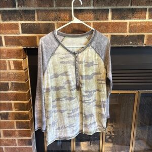 EUC Camo Long Sleeve Henley